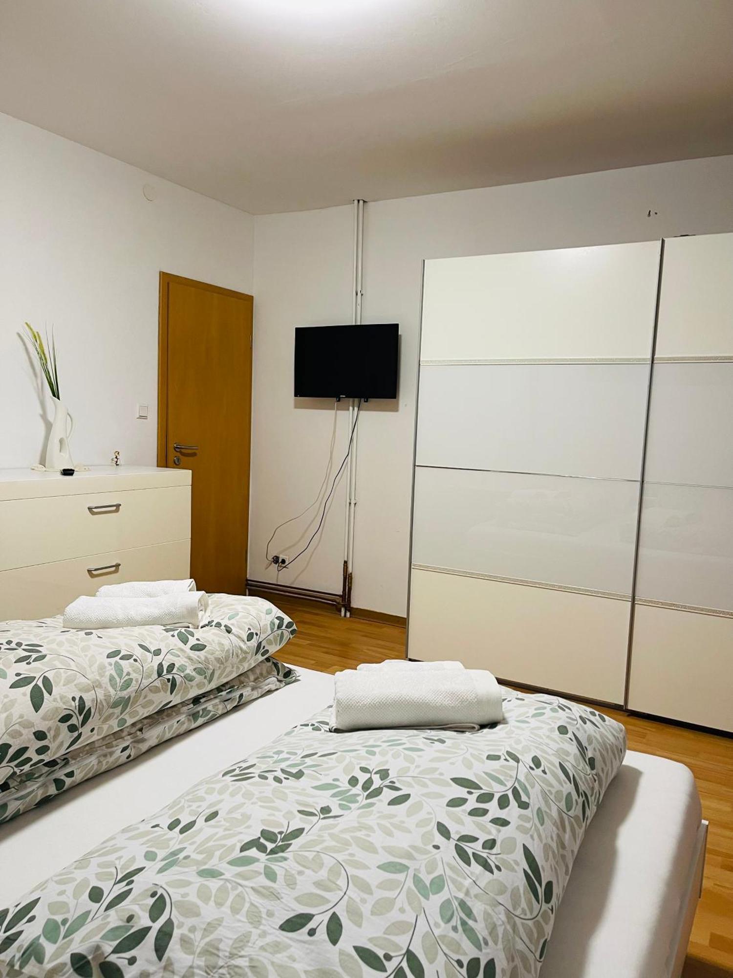 Hotel Shelby Apartments Garbsen Esterno foto